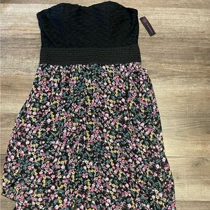 082 NWT Strapless Hanky Hem Dress